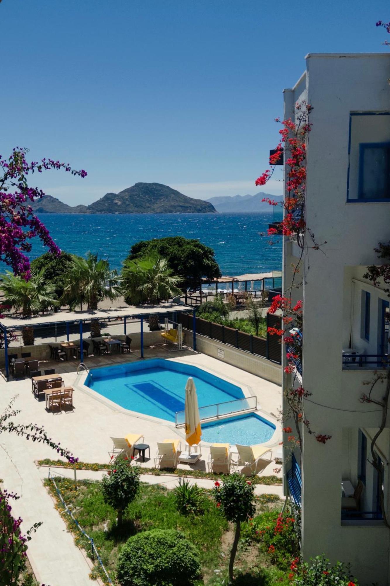 One More Day Hotel Turgutreis Exterior photo